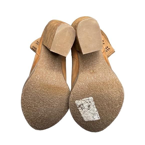 Musse & Cloud Ankle Bootie Suede Laser Cut Anthropology Sz 10 - Picture 8 of 10